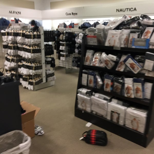 Macy's Outlet Store