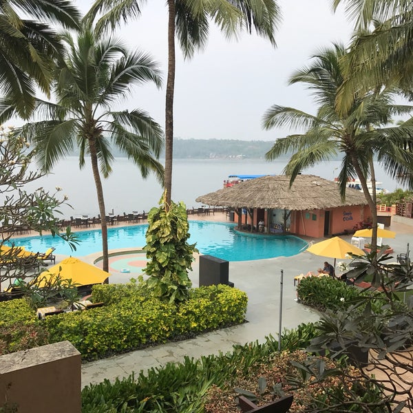 รูปภาพถ่ายที่ The Goa Marriott Resort โดย carlos f. เมื่อ 11/18/2016