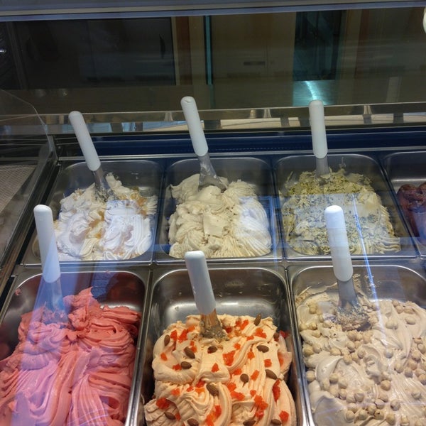 Photo prise au Gelato Giusto par Marco Z. le3/13/2013