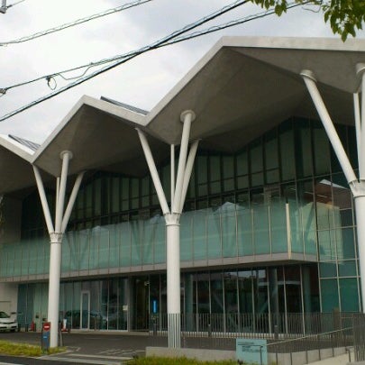 Fotos En かんなみ知恵の和館 函南町立図書館 Biblioteca En 田方郡 Fotos En かんなみ知恵の和館 函南町立図書館 Biblioteca En 田方郡