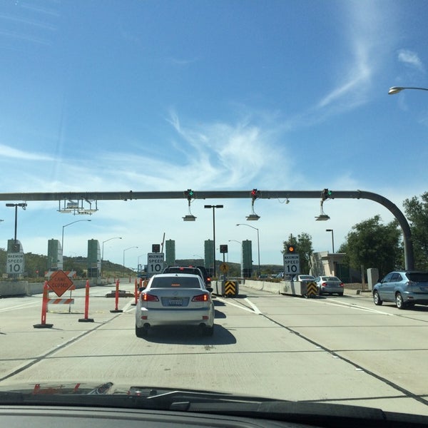 Catalina View Toll Plaza Newport Beach'da Geçiş Gişesi Alanı'da