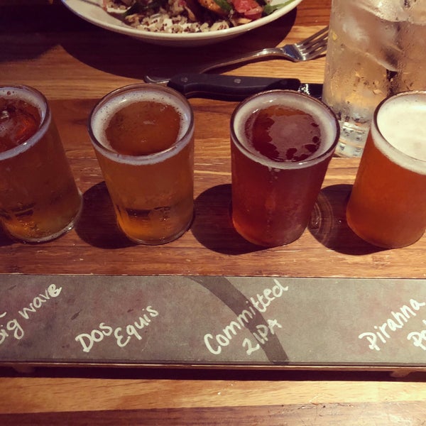 Photo taken at BJ&#39;s Restaurant &amp; Brewhouse by Stephen M. on 10/7/2018