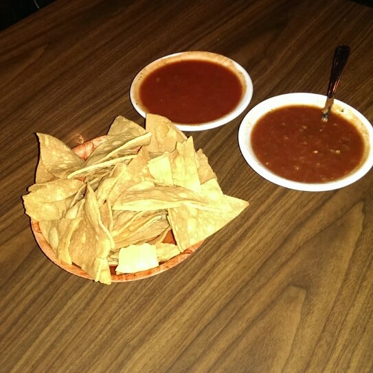 Foto tomada en Casa del Rey Mexican Restaurant &amp; Cantina  por Sammy D R. el 4/17/2014