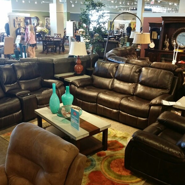 Art Van Furniture Furniture / Home Store in Orland Park