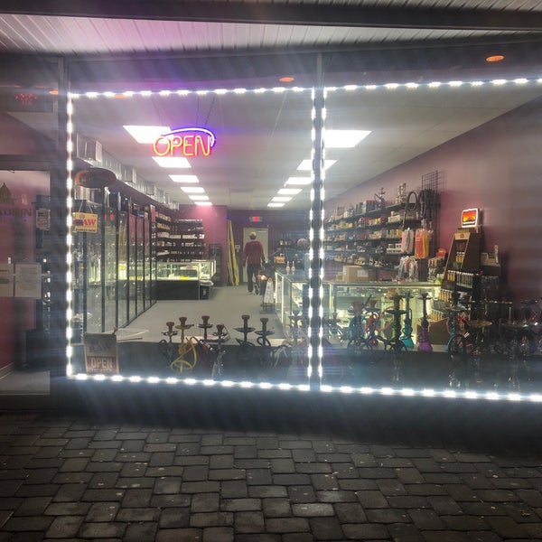 аладдин вывеска. алладин вейп шоп. алладин вейп шоп. алладин тула. аладдин вейпшоп.