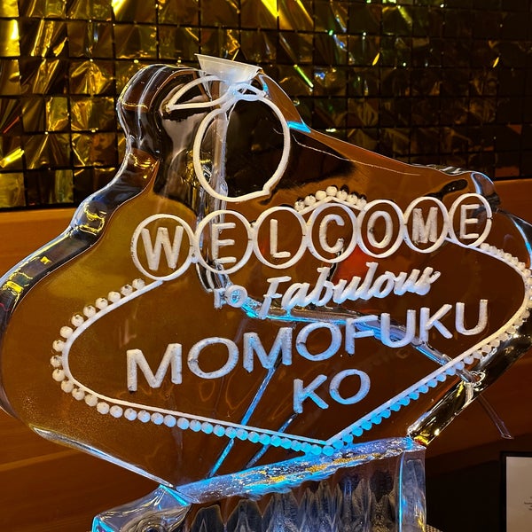 รูปภาพถ่ายที่ Momofuku Ko โดย Dan D. เมื่อ 1/1/2023
