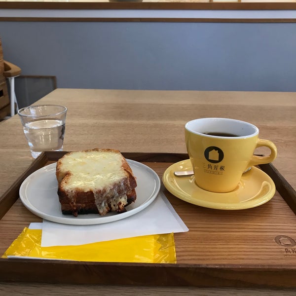 三角屋根パンとコーヒー 葉山 堀内葉山町堀内1047 3 三角屋根パンとコーヒー 葉山 堀内葉山町堀内1047 3