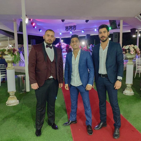 Foto tomada en Deda Düğün Salonları  por Sergen K. el 4/20/2019