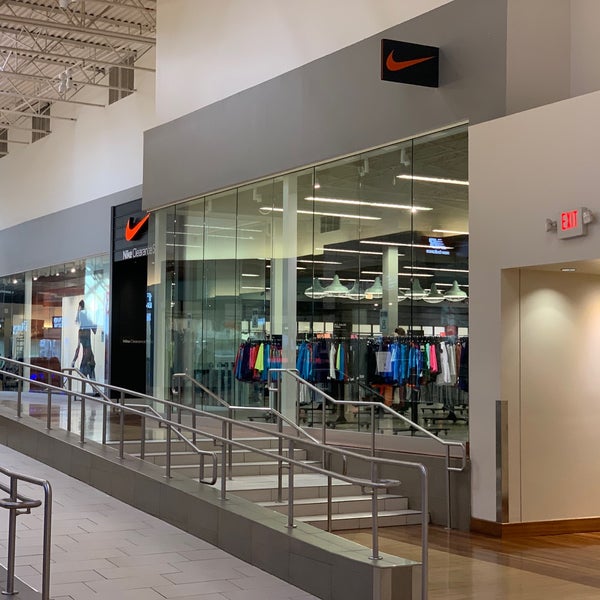 nike store grapevine mall