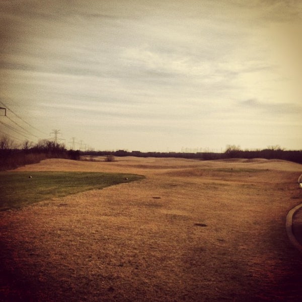 Photo taken at Mansfield National Golf Club by Eric G. on 12/24/2012