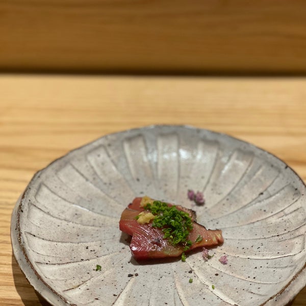Foto tirada no(a) sushi AMANE por Sophie Guangji W. em 8/24/2021