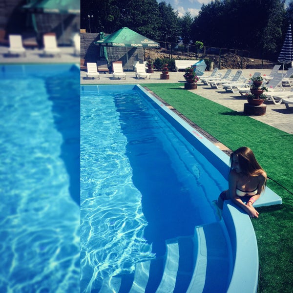 Бассейн долина. Долина 960 отель красная. Бассейн долина. Санаторий солнечная поляна бассейн. Долина 960 отель 4 красная поляна.