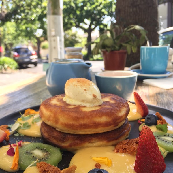 the hotcakes are amazing! such a cosy and friendly place. grab yourself a copy of le petit prince and indulge in your food!
