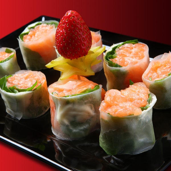 O Sushi japonês você já conhece, mas e o Sushi Tailandês? Venha experimentar aqui no NIppon! Um delicioso enrolado de papel de arroz, cream cheese e salmão.
