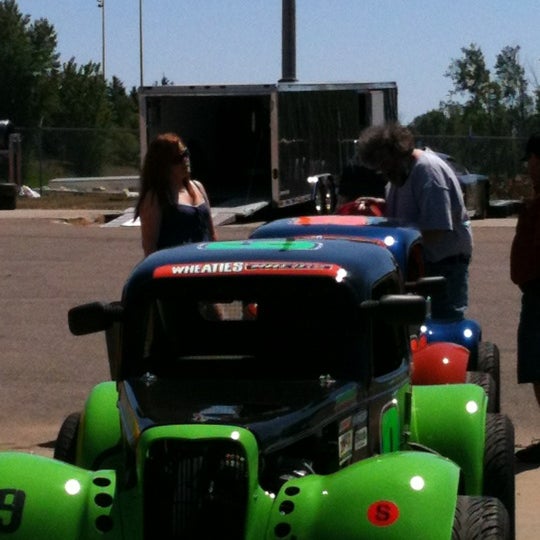 6/9/2012에 Lori A.님이 Elko Speedway에서 찍은 사진