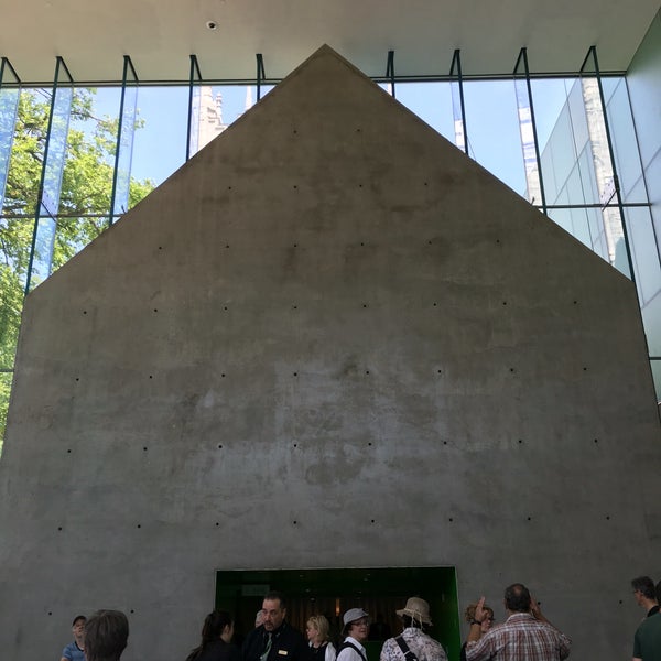 6/25/2016 tarihinde Rémi P.ziyaretçi tarafından Musée national des beaux-arts du Québec'de çekilen fotoğraf