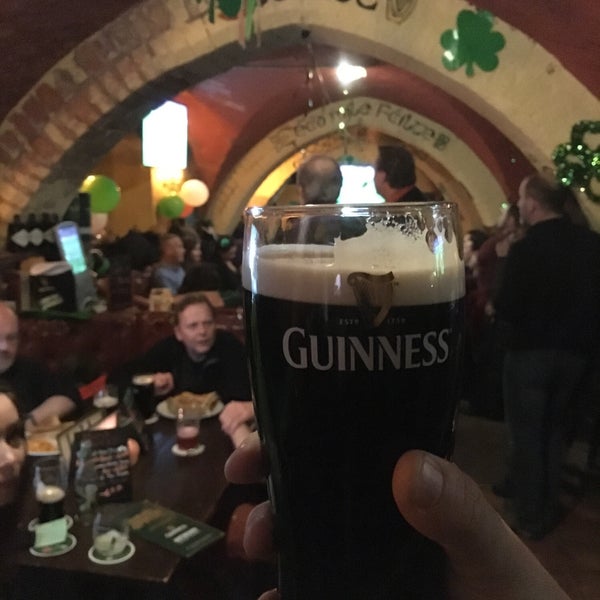 Снимок сделан в Irish Pub in the Fleetenkieker пользователем Fabian S. 3/17/2018