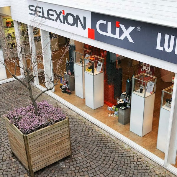 รูปภาพถ่ายที่ Selexion Clix Ludiek โดย Selexion Clix Ludiek เมื่อ 4/5/2014