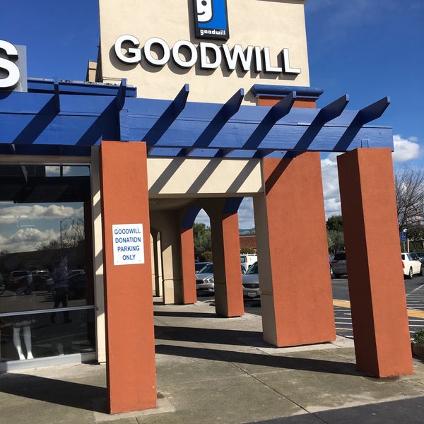 Goodwill Milpitas Vintage and Thrift Store