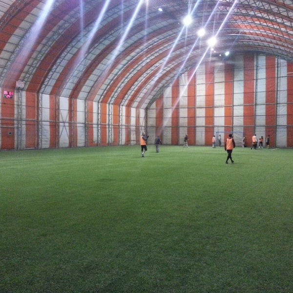 berkay hali saha soccer field