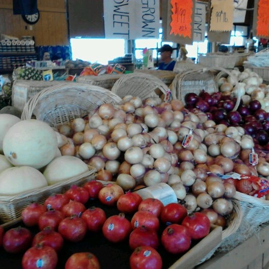 sun-plum-market-farmers-market-in-willoughby-hills
