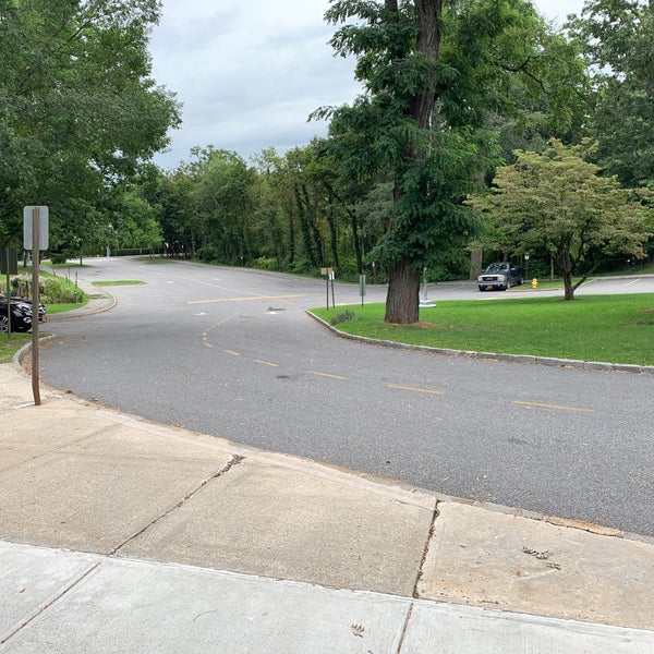 Heathcote Elementary School 26 Palmer Ave