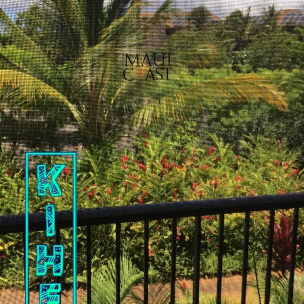 รูปภาพถ่ายที่ Maui Coast Hotel โดย K F. เมื่อ 6/22/2016