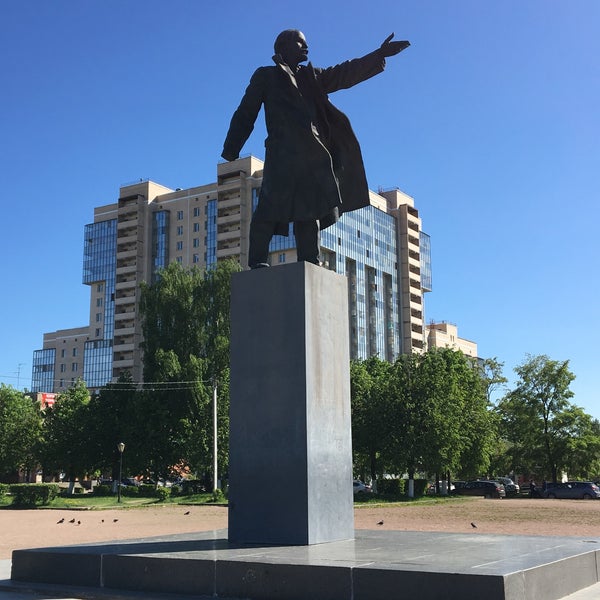 Памятник Ленину Венев