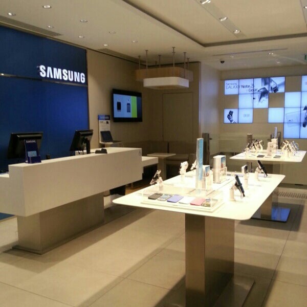 Samsung Expérience Store Paris - Téléphonie (adresse, avis)