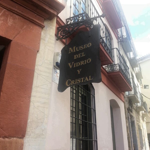 10/26/2014 tarihinde Tanuki Data M.ziyaretçi tarafından Museo del Vidrio y Cristal de Málaga'de çekilen fotoğraf