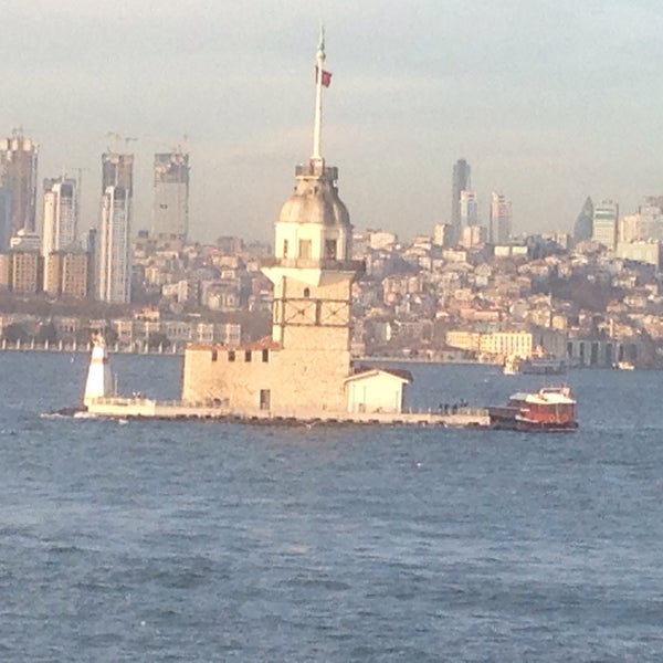 Foto diambil di Menara Leandros oleh Ibrahim A. pada 12/23/2014