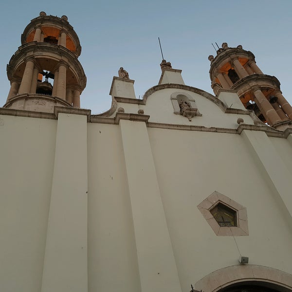 Photo taken at Iglesia Santuario De Guadalupe by Esmeralda R. on 2/26/2017