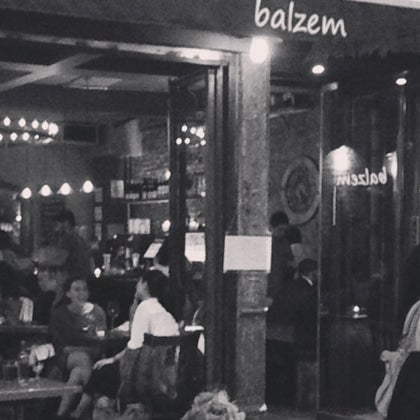Снимок сделан в Balzem Mediterranean Cuisine &amp; Wine Bar пользователем Balzem Mediterranean Cuisine &amp; Wine Bar 6/30/2014