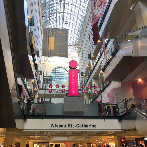 Photo taken at Le Centre Eaton de Montreal by Marijo M. on 12/31/2017