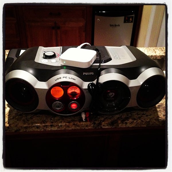 Big Picture Speculator World Headquarters Office in Mont royal