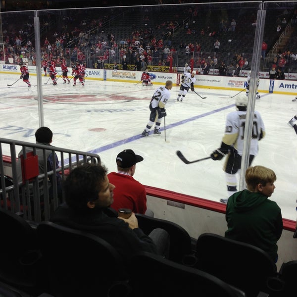 Foto scattata a Prudential Center da Douglas L. il 4/25/2013