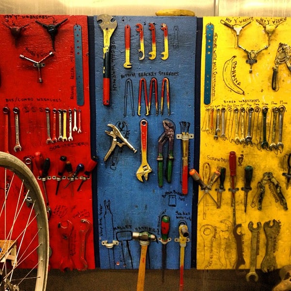 Bicycle Kitchen - 8320482 6ksEBRnj2O4ungZumlj6lY70CO5T0Jt 8yFjIrOuAMY
