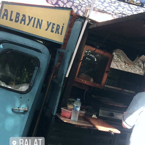 9/20/2017 tarihinde Emel E.ziyaretçi tarafından Balat Kahvesi'de çekilen fotoğraf
