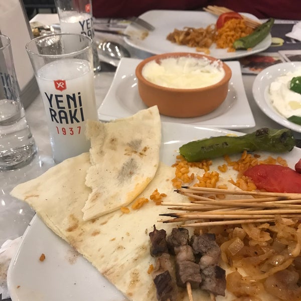 Снимок сделан в Topçu Restaurant пользователем Asi Ve Mavi 11/23/2022
