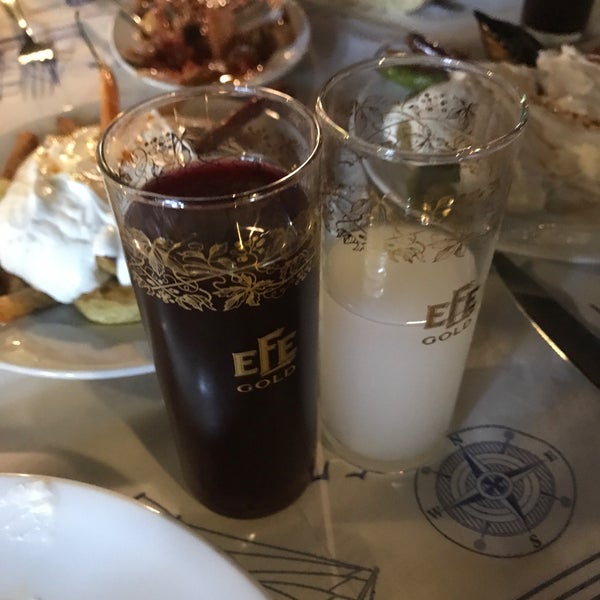Foto diambil di Bağlarbaşı Restaurant oleh Ceylan K. pada 11/20/2019