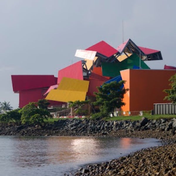 Foto tomada en Biomuseo  por Laú T. el 1/18/2017