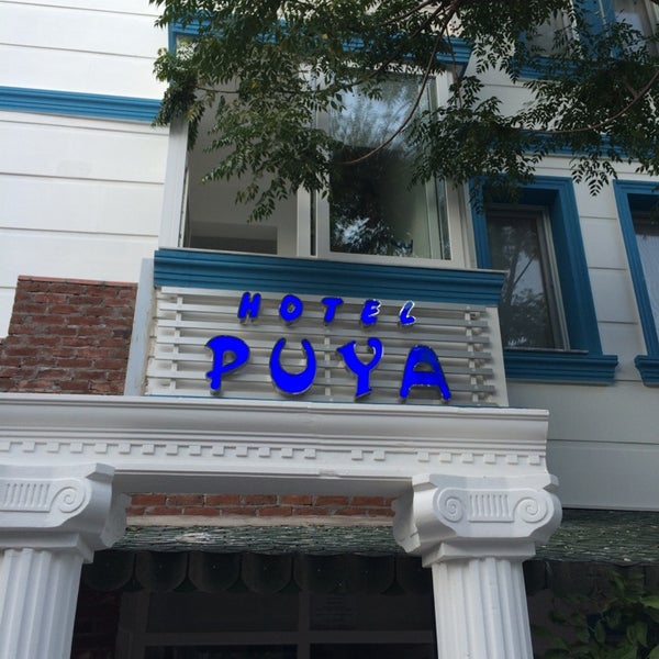 Foto diambil di Hotel Puya oleh Şakir B. pada 7/20/2014