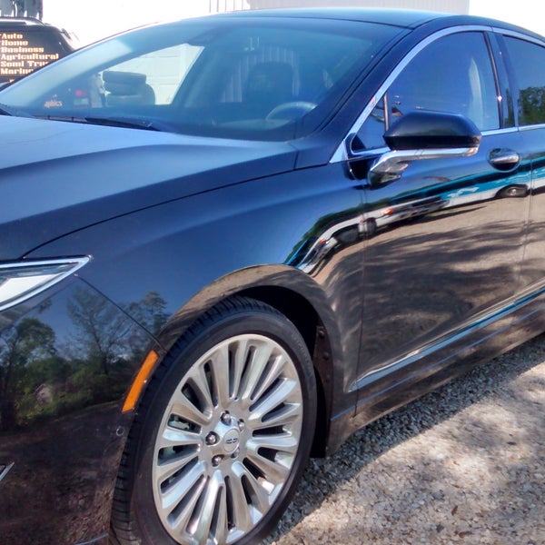 Capital City Glass Tinting Automotive Repair Shop in Jefferson City