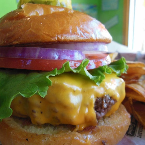 4/8/2014 tarihinde Big Billy&#39;s Burger Jointziyaretçi tarafından Big Billy&#39;s Burger Joint'de çekilen fotoğraf