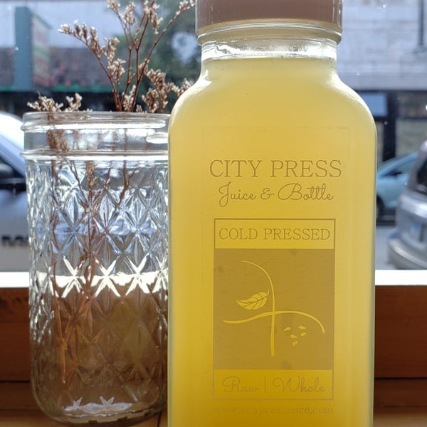 9/3/2019에 Kevin Tyler B.님이 City Press Juice &amp; Bottle에서 찍은 사진