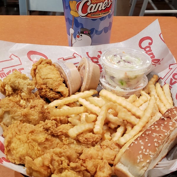 Photo taken at Raising Cane&#39;s Chicken Fingers by Kevin Tyler B. on 12/6/2018