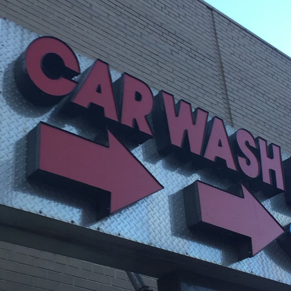 Photos at Manhattan Bridge Car Wash (Now Closed) Downtown Brooklyn