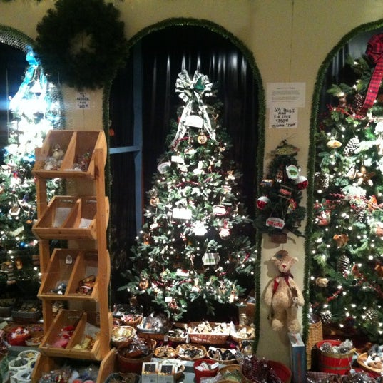 Photos at Murdough's Christmas Barn Miscellaneous Shop
