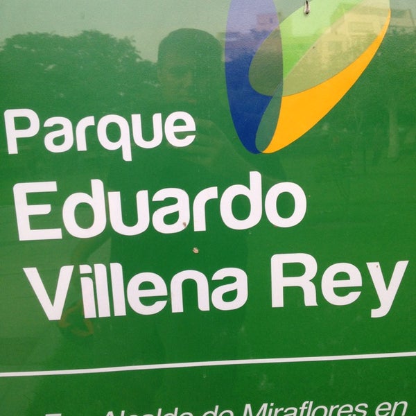 3/16/2013 tarihinde Donny B.ziyaretçi tarafından Parque Eduardo Villena'de çekilen fotoğraf