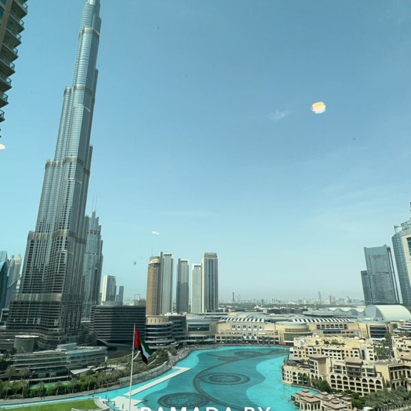 Foto diambil di Ramada Downtown Dubai oleh Abdullah . pada 5/16/2023